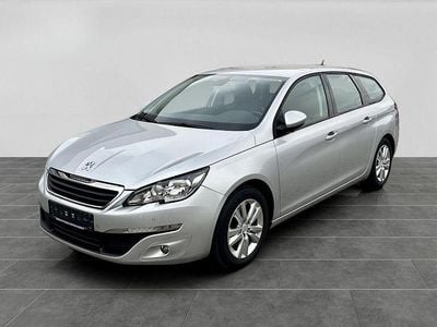 Gebraucht Peugeot 308 SW Active 131 PS (96 kW) 2015 Silber Kombi