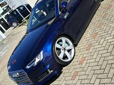 Gebraucht Audi A4 S-Line 190 PS (139 kW) 2019 Blau Kombi