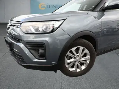 Gebraucht SsangYong Tivoli 163 PS (119 kW) 2019 Grau SUV
