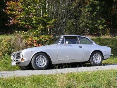 Usata Alfa Romeo GT 102 CV (75 kW) 1973 Argento Coupé