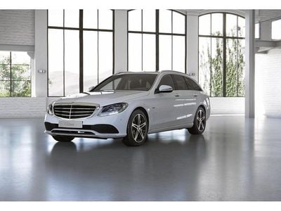 Usado Mercedes C300e Exclusive 211 HP (155 kW) 2021 Branco Carrinha