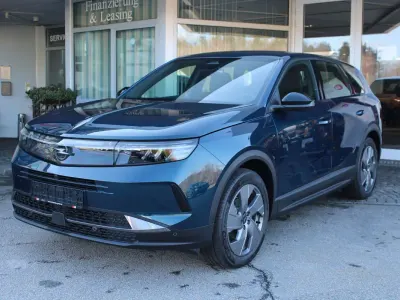 Nieuw Opel Grandland X 136 PK (100 kW) 2025 Blauw SUV