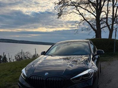 Gebraucht BMW 120 Sport Line 178 PS (130 kW) 2020 Schwarz Kleinwagen