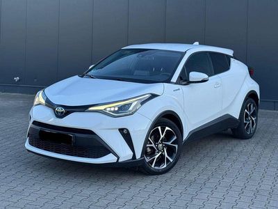 Second-hand Toyota C-HR Lounge 122 CP (89 kW) 2022 Alb SUV