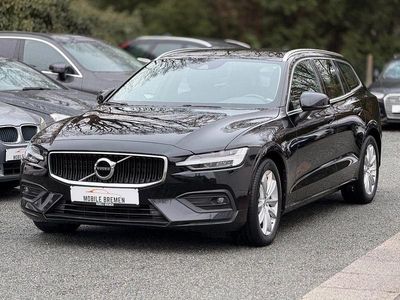 Gebraucht Volvo V60 Momentum 197 PS (144 kW) 2021 Schwarz Kombi