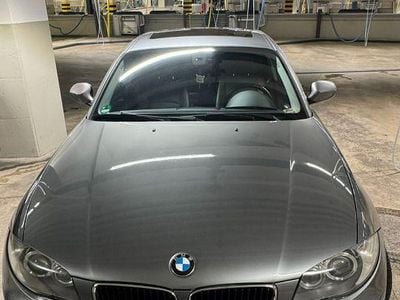 Gebraucht BMW 118 Sport Line 143 PS (105 kW) 2010 Grau Kleinwagen