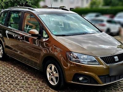Gebraucht Seat Alhambra Style 140 PS (102 kW) 2011 Braun Van / Kleinbus