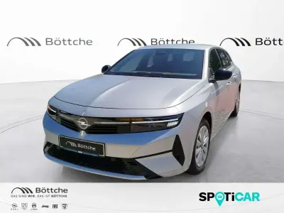 Neu Opel Astra Edition 110 PS (80 kW) 2026 Lackierung aluminiumgrau/typ Kombi