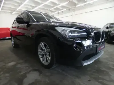 Usata BMW X1 Shadowline 177 CV (130 kW) 2012 Nero SUV