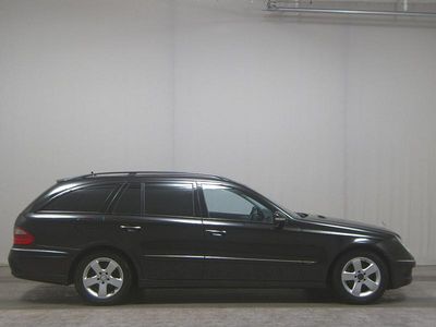 Usata Mercedes E220 Avantgarde 170 CV (125 kW) 2009 Nero Station wagon