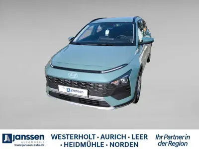 Neu Hyundai Bayon Select 100 PS (73 kW) 2025 Mangrove green SUV
