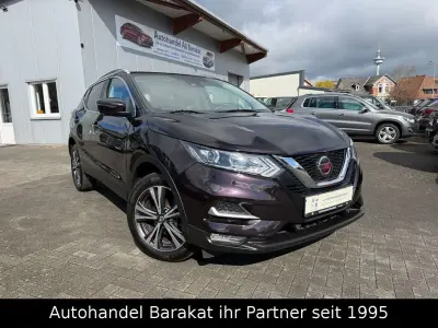 Gebraucht Nissan Qashqai N-Connecta 116 PS (85 kW) 2018 Violet SUV