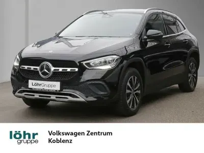 Second-hand Mercedes GLA250 Style 160 CP (117 kW) 2021 Negru SUV