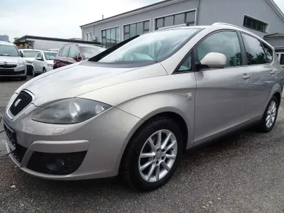 Gebraucht Seat Altea XL Style 105 PS (77 kW) 2012 Beige Van / Kleinbus