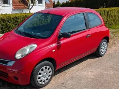 Gebraucht Nissan Micra 65 PS (47 kW) 2009 Rot Limousine