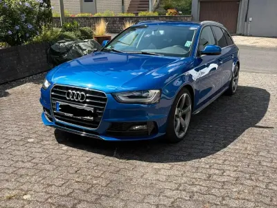 Gebraucht Audi A4 S-Line 190 PS (139 kW) 2015 Blau Kombi