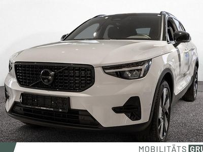 Nieuw Volvo XC40 Plus 163 PK (119 kW) 2026 Wit SUV