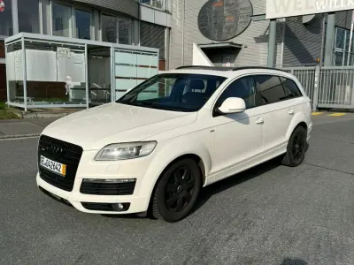 Używany Audi Q7 S-Line 349 KM (256 kW) 2006 Biały SUV