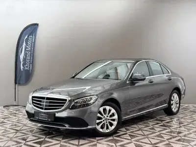 Gebraucht Mercedes C220 194 PS (142 kW) 2021 Selenitgrau Limousine