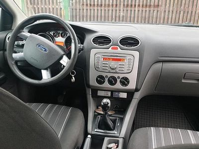 Gebraucht Ford Focus 116 PS (85 kW) 2008 Blau Kombi