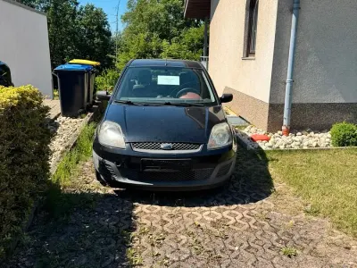 Gebraucht Ford Fiesta 80 PS (58 kW) 2006 Schwarz Kleinwagen