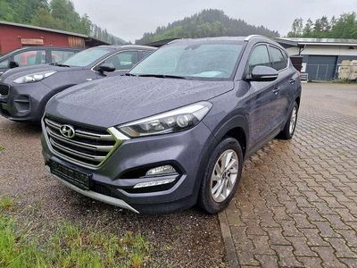 Gebraucht Hyundai Tucson Style 177 PS (130 kW) 2017 Thunder grey / met SUV