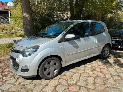 Używany Renault Twingo Dynamique 75 KM (55 kW) 2013 Szary Hatchback