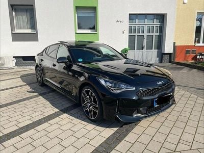 Gebraucht Kia Stinger GT 366 PS (269 kW) 2022 Schwarz Kleinwagen
