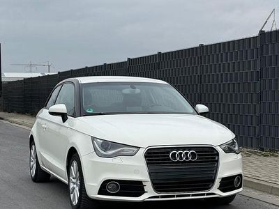 Gebraucht Audi A1 122 PS (89 kW) 2013 Weiß Kleinwagen
