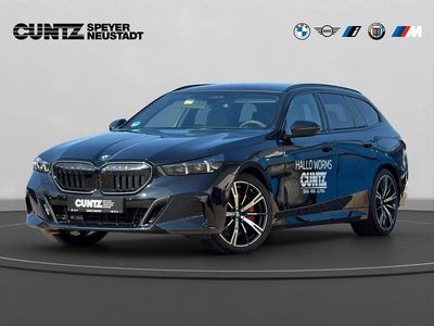 Gebraucht BMW 540 Performance 303 PS (222 kW) 2026 Schwarz Kombi