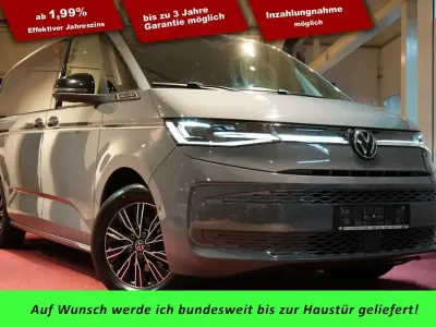 Usata VW T7 Style 150 CV (110 kW) 2024 Grigio Furgone