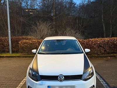 Gebraucht VW Polo 75 PS (55 kW) 2014 Weiß Kleinwagen