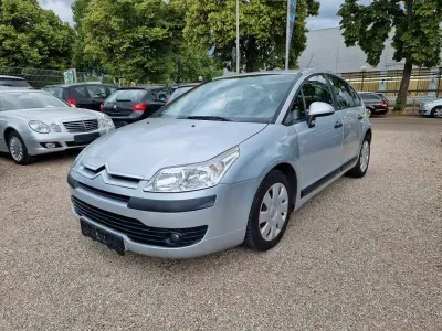 Gebraucht Citroën C4 Style 88 PS (64 kW) 2008 Silber Limousine