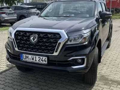 Gebraucht Nissan Navara 163 PS (119 kW) 2026 Schwarz Pickup