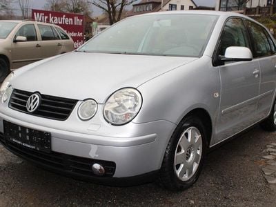 Gebraucht VW Polo Highline 75 PS (55 kW) 2002 Silber Kleinwagen