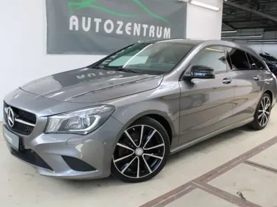 Gebraucht Mercedes CLA250 Night 211 PS (155 kW) 2015 Mountaingrau Coupé