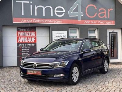 Gebraucht VW Passat 150 PS (110 kW) 2018 Blau Kombi