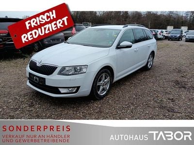 Bila moon/moon white Gebraucht 2015 Skoda Octavia Kombi | 8.585 € (Superpreis)