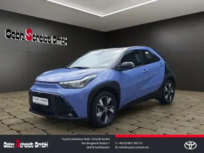 Neu Toyota Aygo X 116 PS (85 kW) 2026 Lavender (939)/ black mica (20 SUV