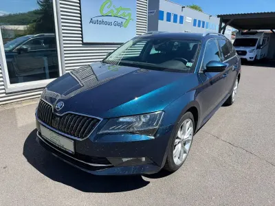 Gebraucht Skoda Superb Style 150 PS (110 kW) 2017 Blau Kombi