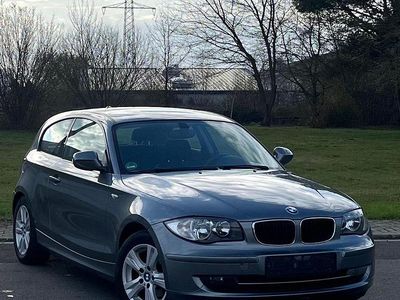 Usata BMW 116 122 CV (89 kW) 2009 Grigio Utilitaria