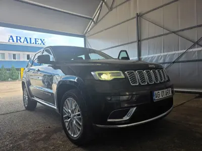 Gebraucht Jeep Grand Cherokee Summit 250 PS (183 kW) 2018 Schwarz SUV