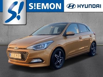 gebraucht Hyundai i20 1.4 Intro Edition Panorama SitzHzg LenkradHzg