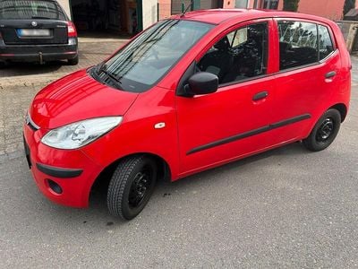 Gebraucht Hyundai i10 67 PS (49 kW) 2009 Rot Kleinwagen