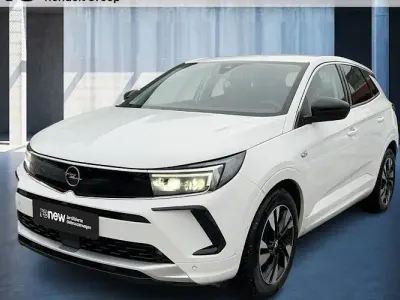 Usata Opel Grandland X Elegance 131 CV (96 kW) 2023 Bianco SUV