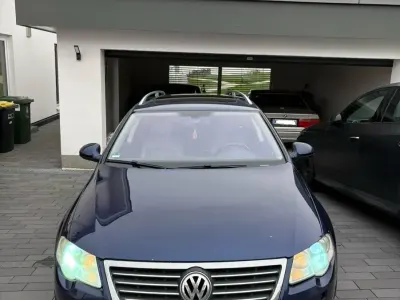 Gebraucht VW Touareg R 250 PS (183 kW) 2010 Blau SUV