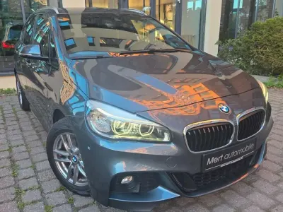 Gebraucht BMW 220 M Sport 190 PS (139 kW) 2016 Mineralgrau metallic Van / Kleinbus