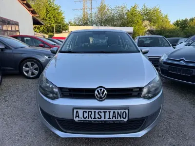 Second-hand VW Polo Trendline 60 CP (44 kW) 2012 Argintiu Hatchback