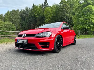 Gebraucht VW Golf VII R 300 PS (220 kW) 2016 Rot Limousine