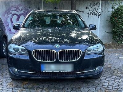 Schwarz Gebraucht 2011 BMW 530 Kombi | 7.100 € (Fairer Preis)